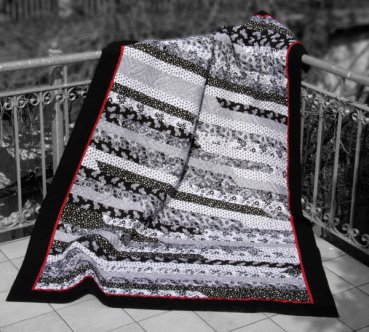 Rollimopsi-Lasagne-Quilt - schwarz-weiß